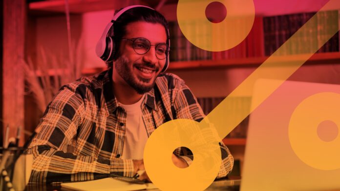 Foster community and provide an excellent educational experience by introducing your students to asynchronous online learning apps.