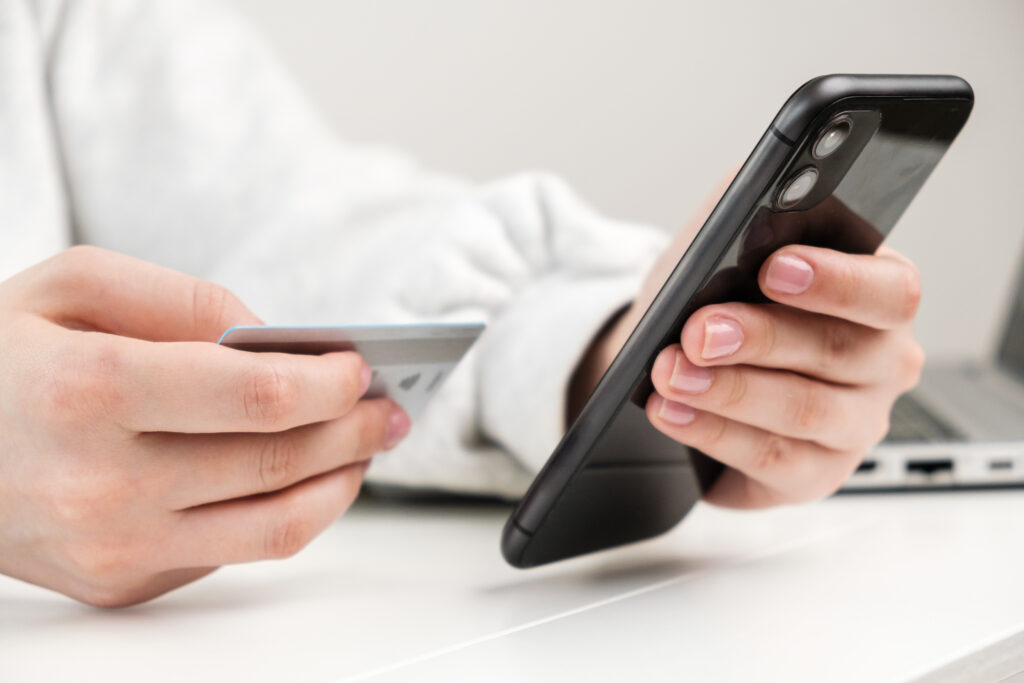 10 Ways To Cultivate Generosity For Year-End Giving 4 When donating is easy, year-end giving will improve.