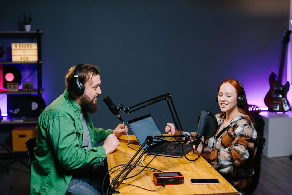 a podcast host and a guest have fun chatting durin 2023 11 27 05 29 55 utc