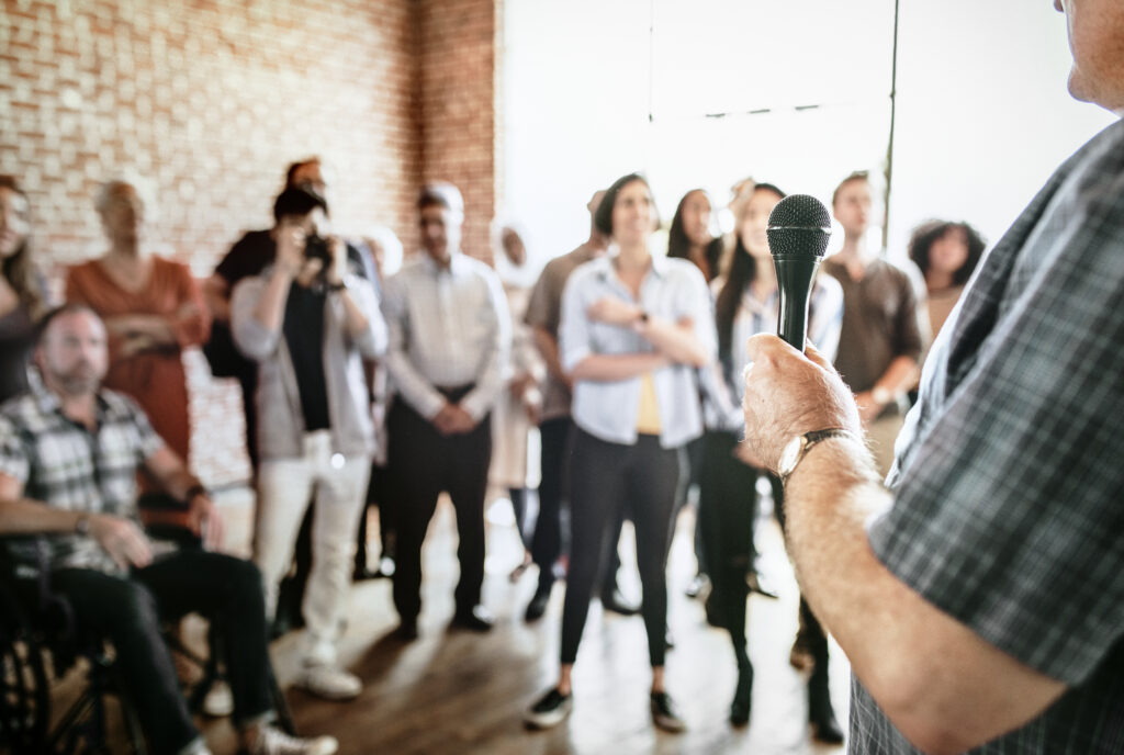 4 Powerful Reasons Sermon Podcasts Extend Your Reach Beyond Sunday 1 group of people participating in a seminar 2025 02 10 11 36 07 utc